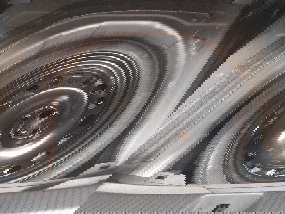 Volkswagen Taigo usata a Bologna (18)