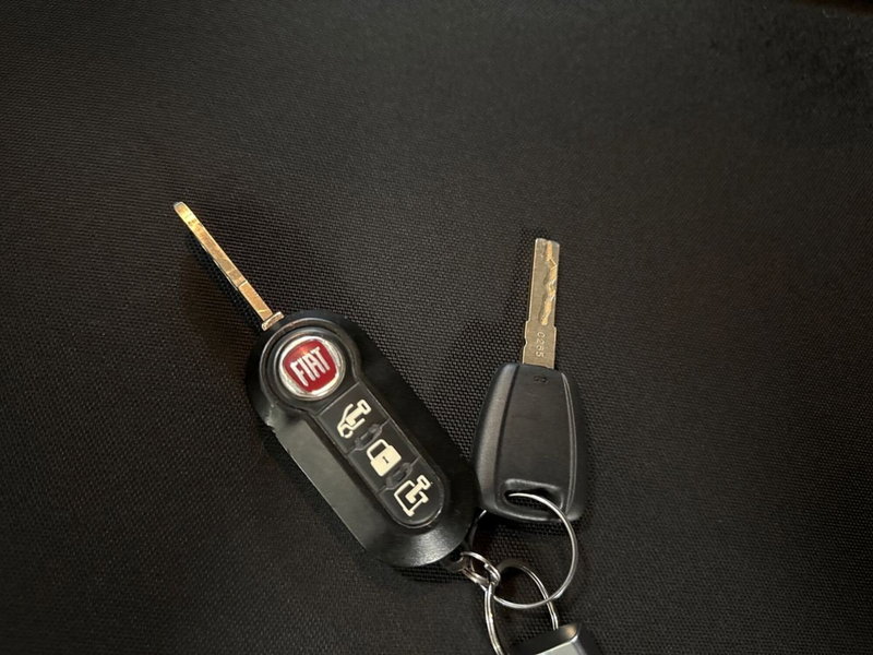 Fiat Fiorino usata a Prato (16)