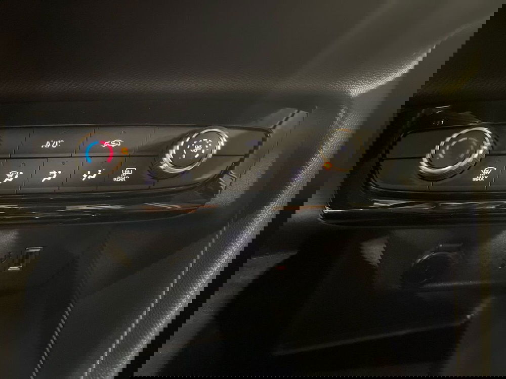 Opel Corsa usata a Firenze (18)