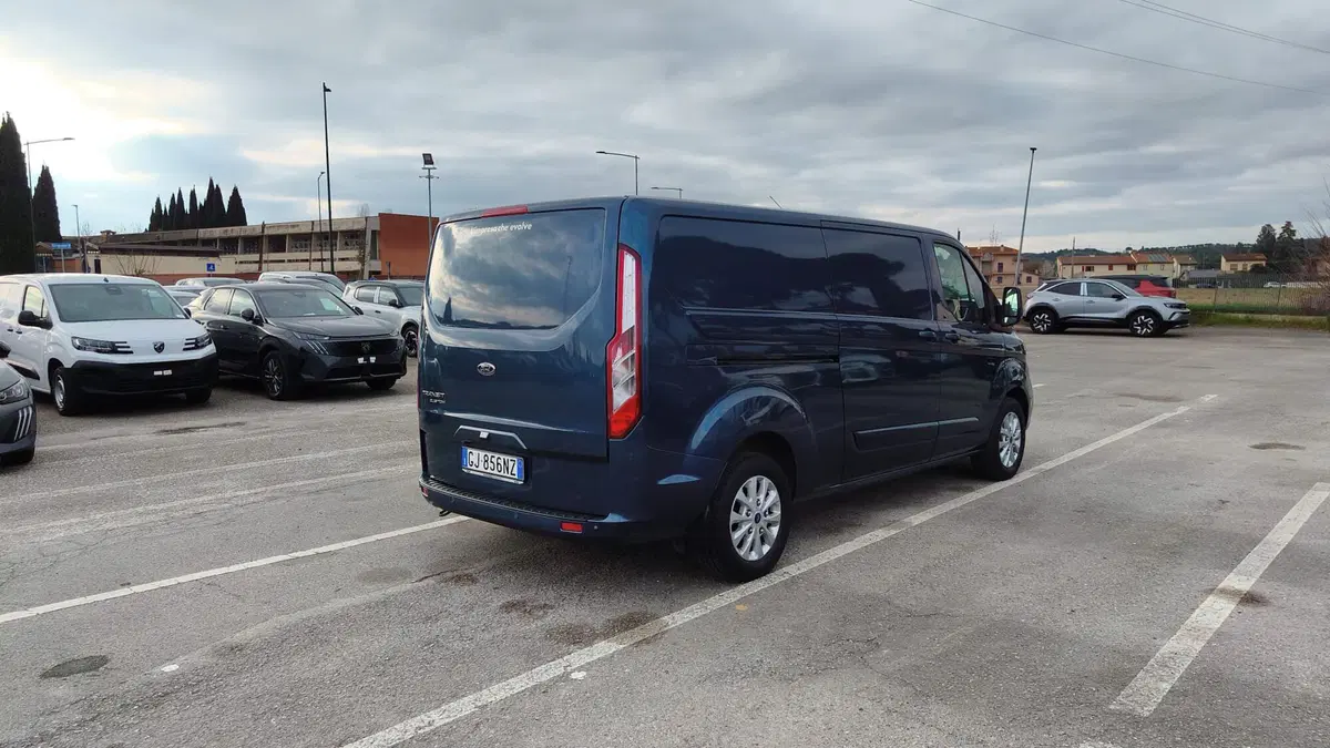 Ford Transit Custom Furgone usata a Firenze (10)