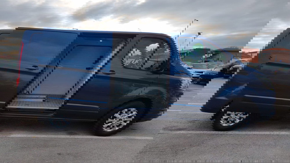 Ford Transit Custom Furgone usata a Firenze (12)