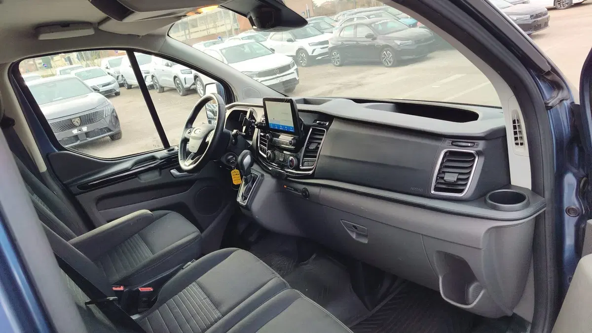 Ford Transit Custom Furgone usata a Firenze (13)