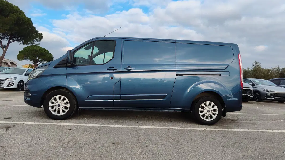 Ford Transit Custom Furgone usata a Firenze (3)