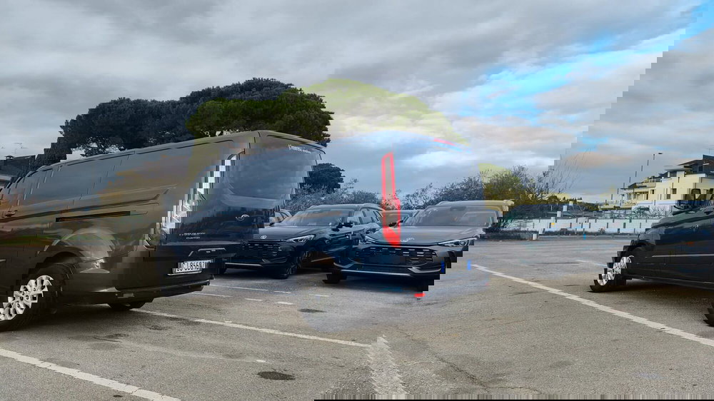 Ford Transit Custom Furgone usata a Firenze (7)