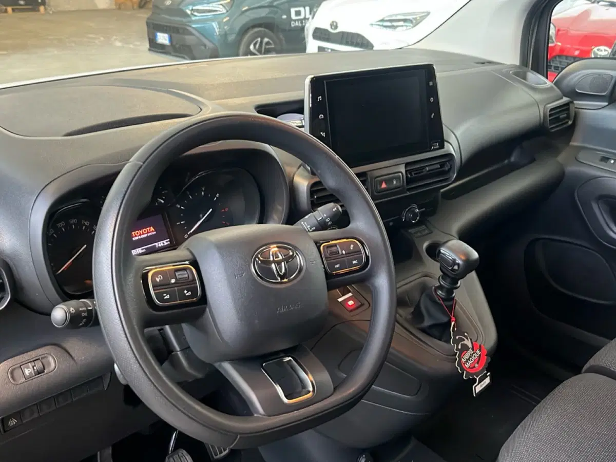 Toyota Proace City usata a Vicenza (11)