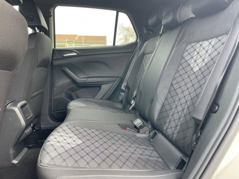 Volkswagen T-Cross usata a Ancona (18)