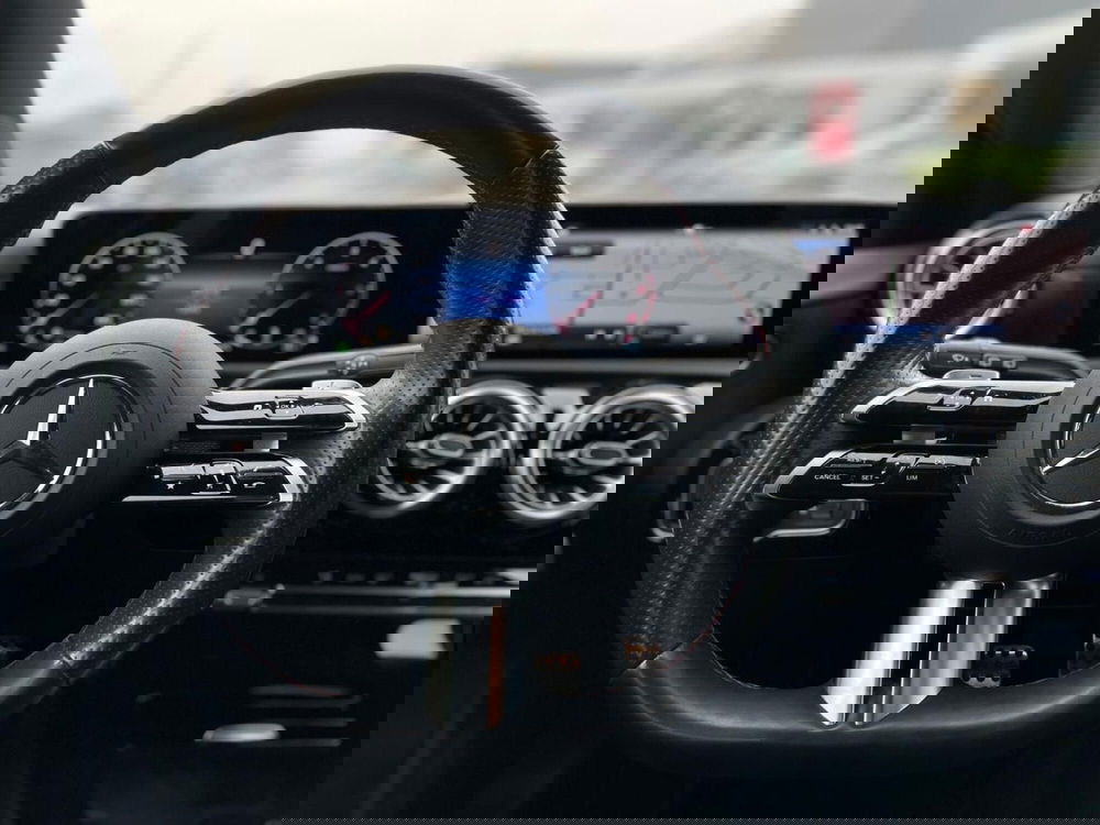 Mercedes-Benz Classe A Sedan usata a Ancona (11)