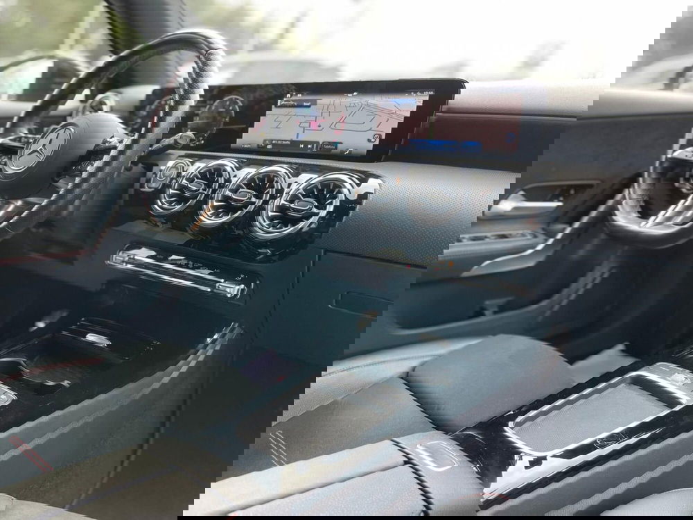 Mercedes-Benz Classe A Sedan usata a Ancona (16)