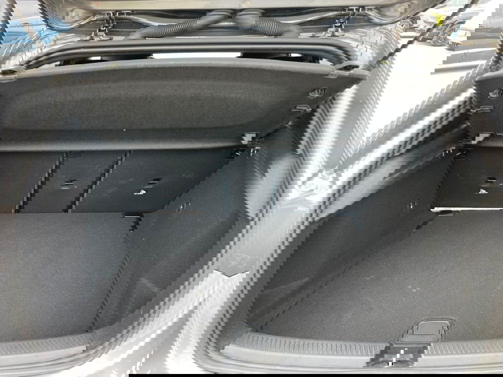 Mercedes-Benz Classe A Sedan usata a Ancona (19)