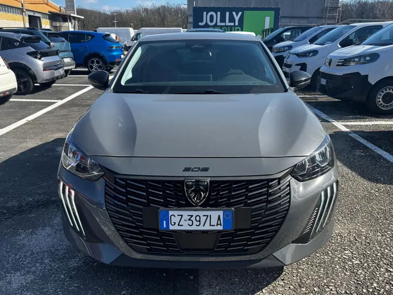 Peugeot 208 nuova a Frosinone (2)