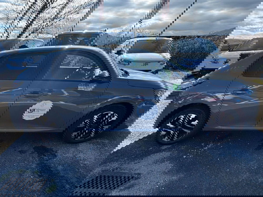 Peugeot 208 nuova a Frosinone (3)