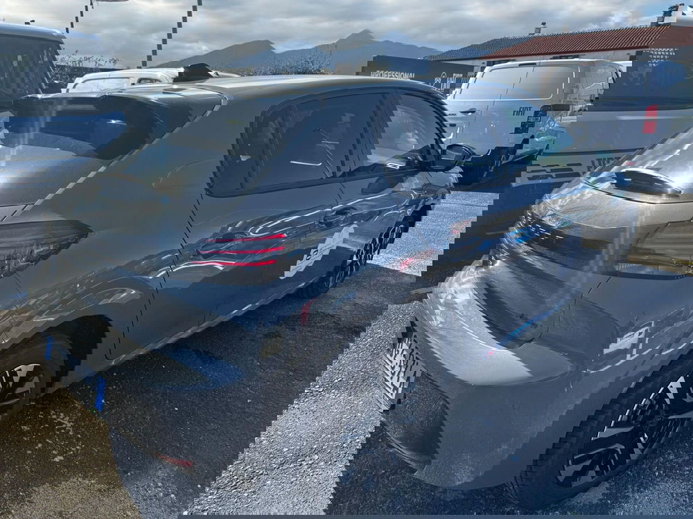 Peugeot 208 nuova a Frosinone (4)