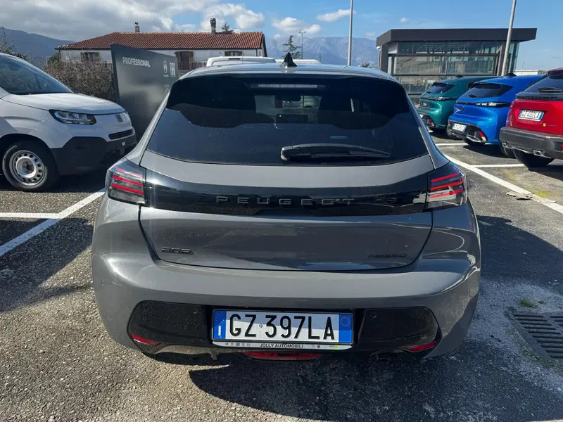 Peugeot 208 nuova a Frosinone (5)