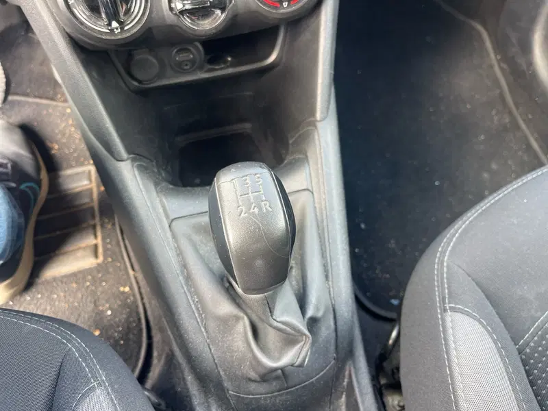 Peugeot 208 usata a Frosinone (10)