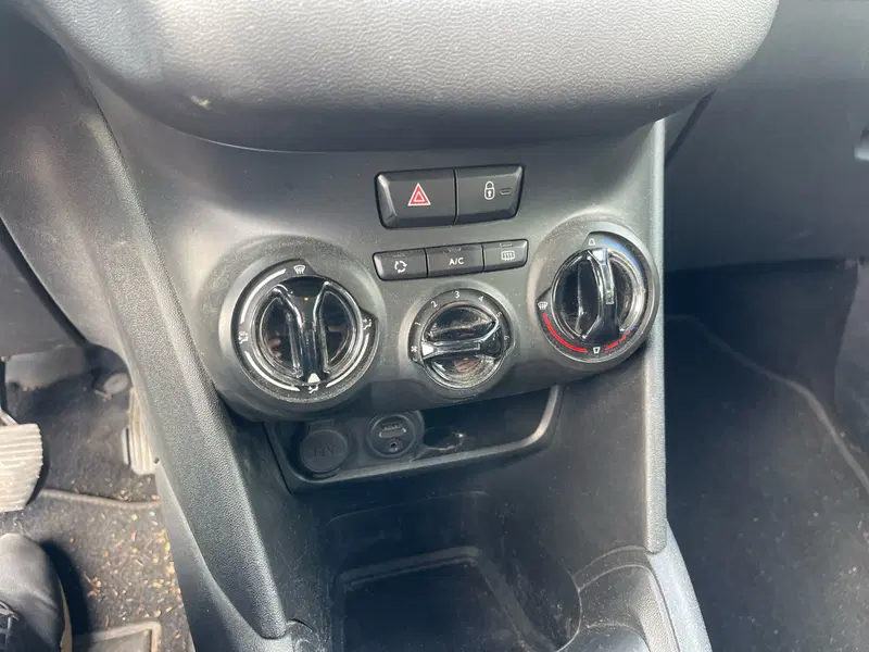 Peugeot 208 usata a Frosinone (13)