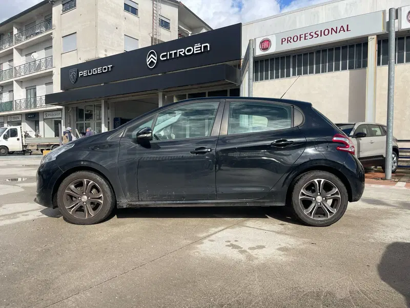 Peugeot 208 usata a Frosinone (2)