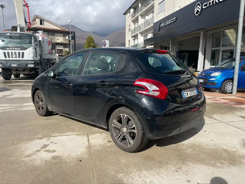 Peugeot 208 usata a Frosinone (3)