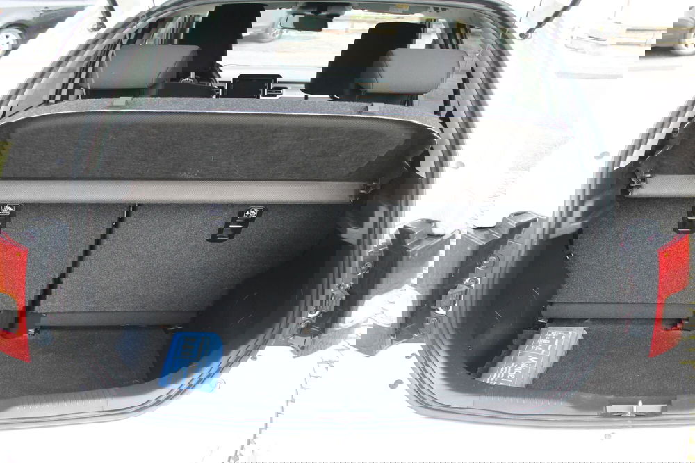 Suzuki Ignis usata a Cuneo (11)