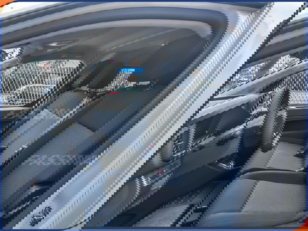 Fiat Scudo Furgone nuova a Milano (9)