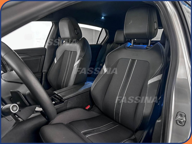 Opel Astra usata a Milano (8)