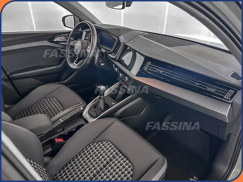 Audi A1 Sportback usata a Milano (12)