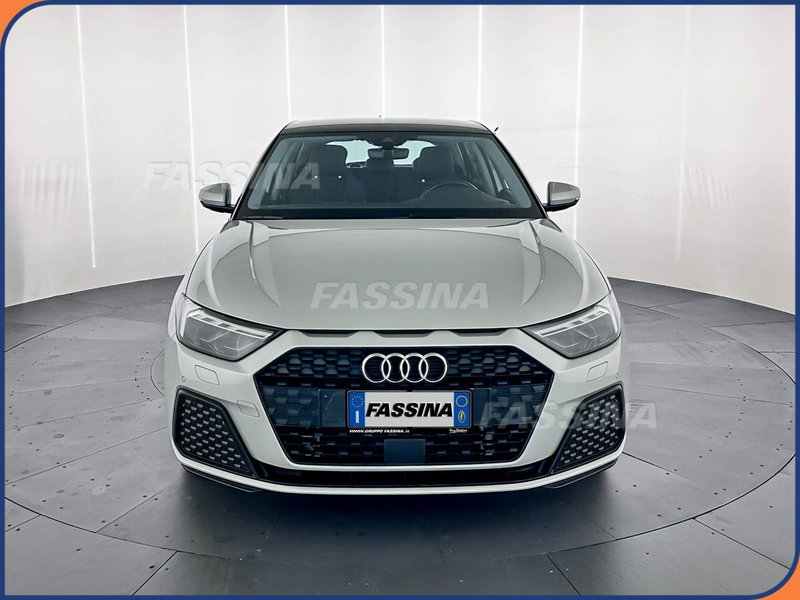 Audi A1 Sportback usata a Milano (2)