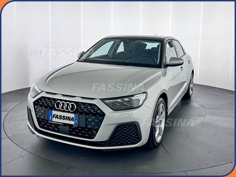 Audi A1 Sportback usata a Milano (3)