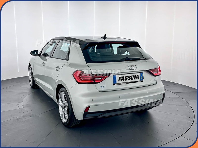Audi A1 Sportback usata a Milano (4)