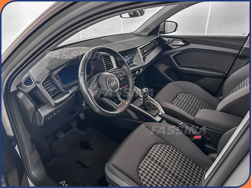 Audi A1 Sportback usata a Milano (9)