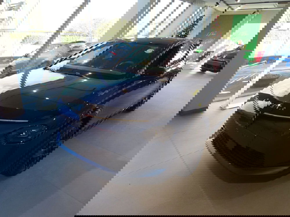 Lancia Ypsilon nuova a Lucca