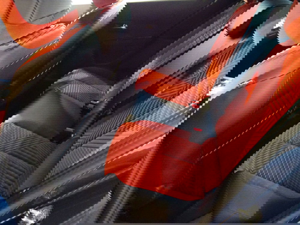 Lancia Ypsilon nuova a Lucca (12)