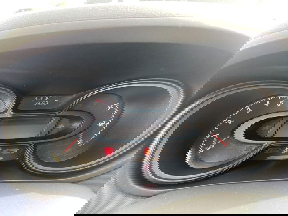 Opel Vivaro Furgone usata a Foggia (16)