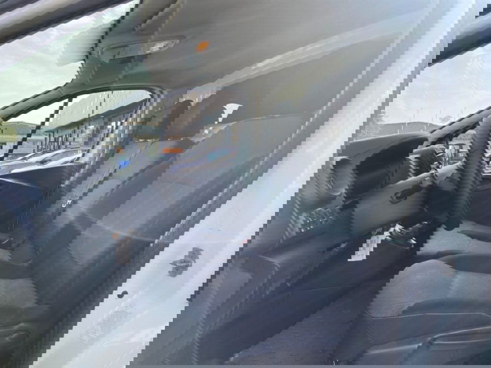 Opel Vivaro Furgone usata a Foggia (9)