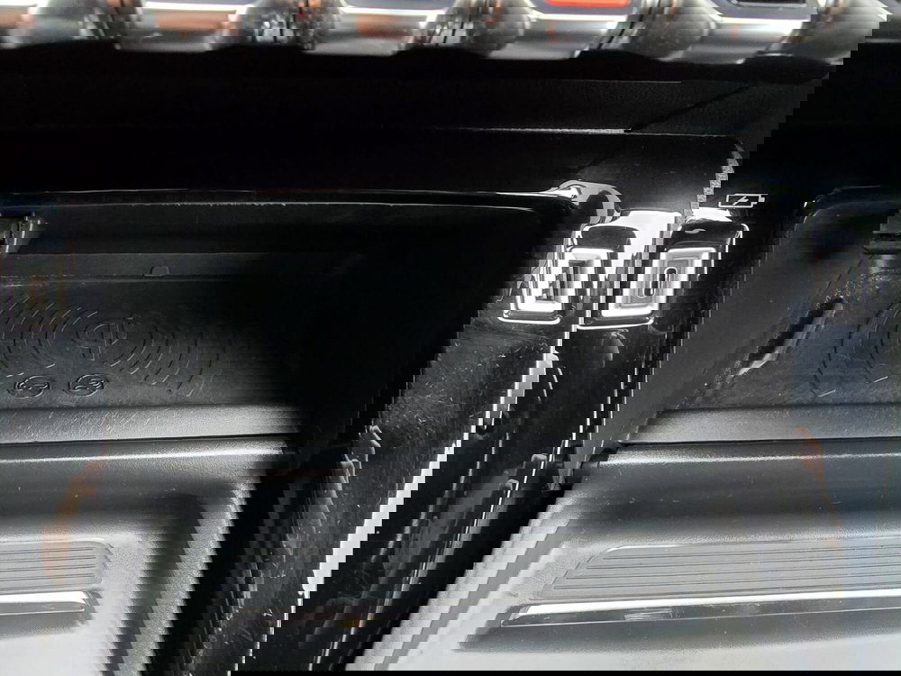 Peugeot 208 usata a Massa-Carrara (12)