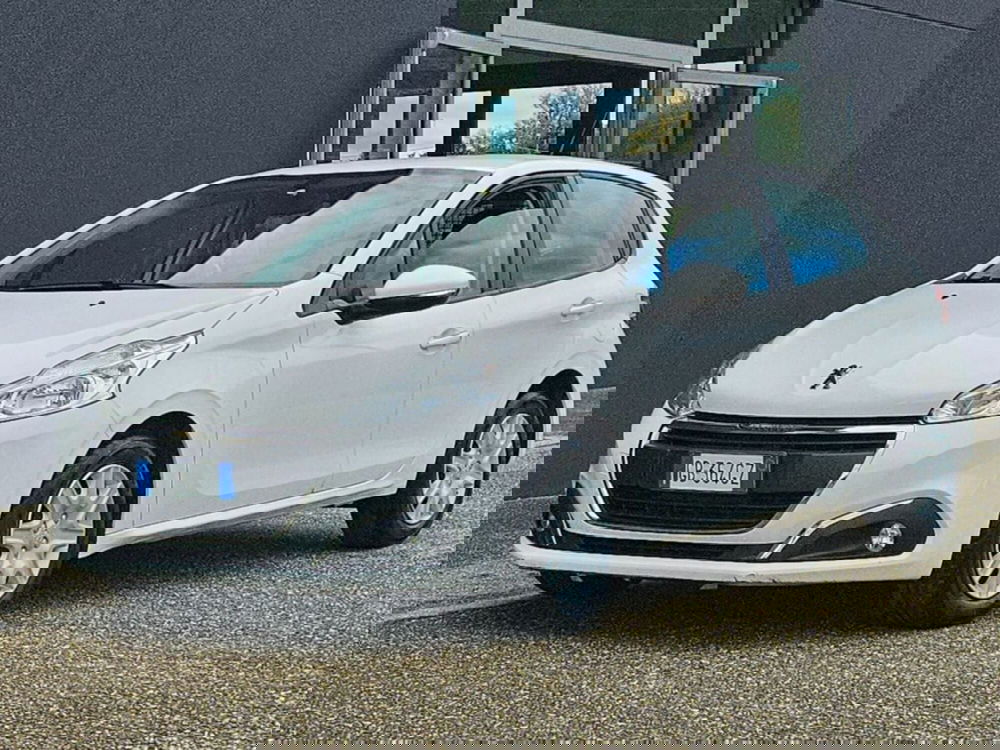 Peugeot 208 usata a Foggia