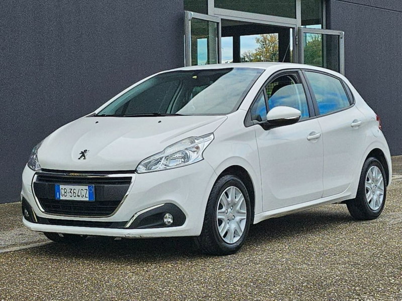 Peugeot 208 usata a Foggia