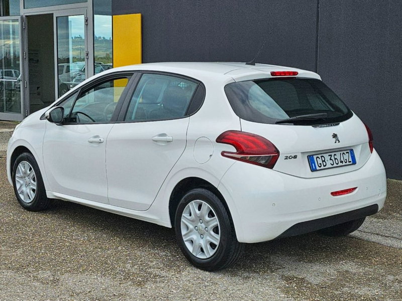 Peugeot 208 usata a Foggia (3)