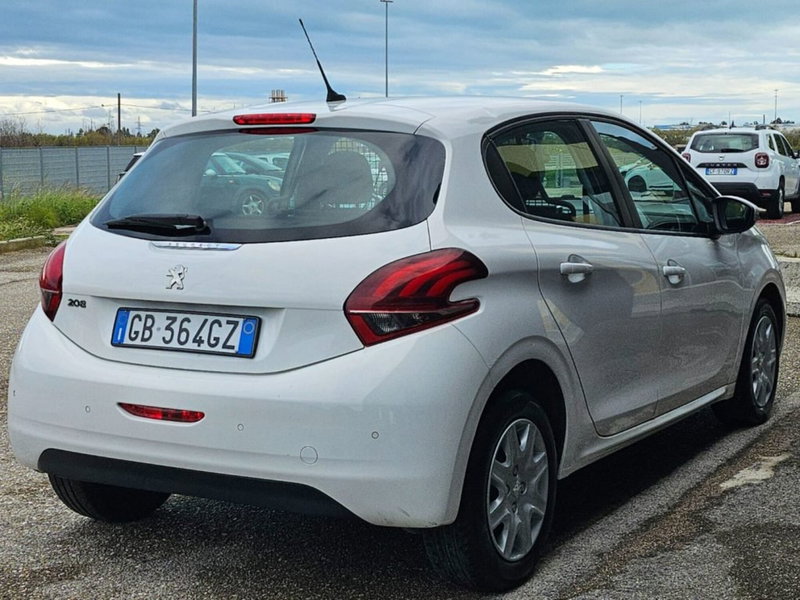 Peugeot 208 usata a Foggia (5)