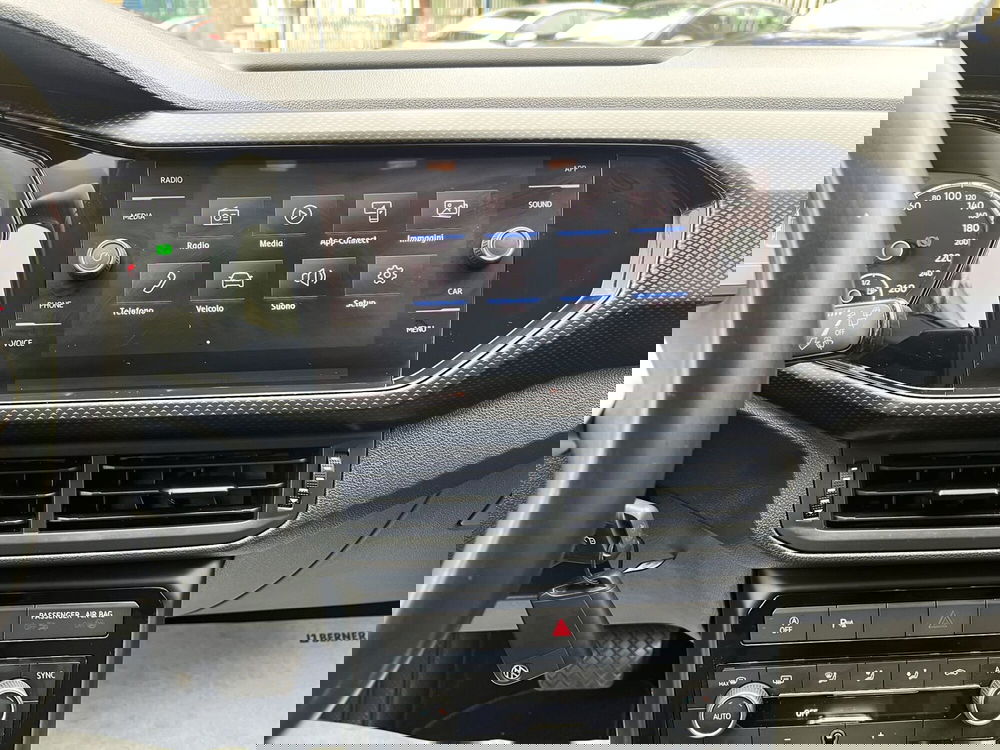 Volkswagen T-Cross usata a Chieti (14)