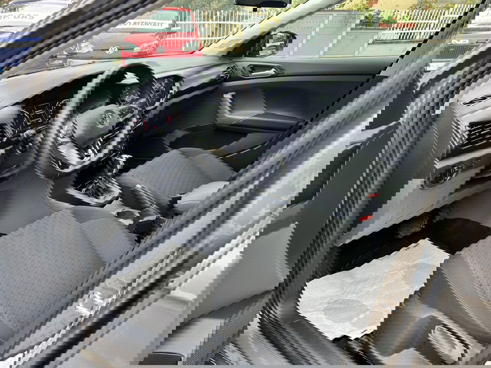 Volkswagen T-Cross usata a Chieti (19)