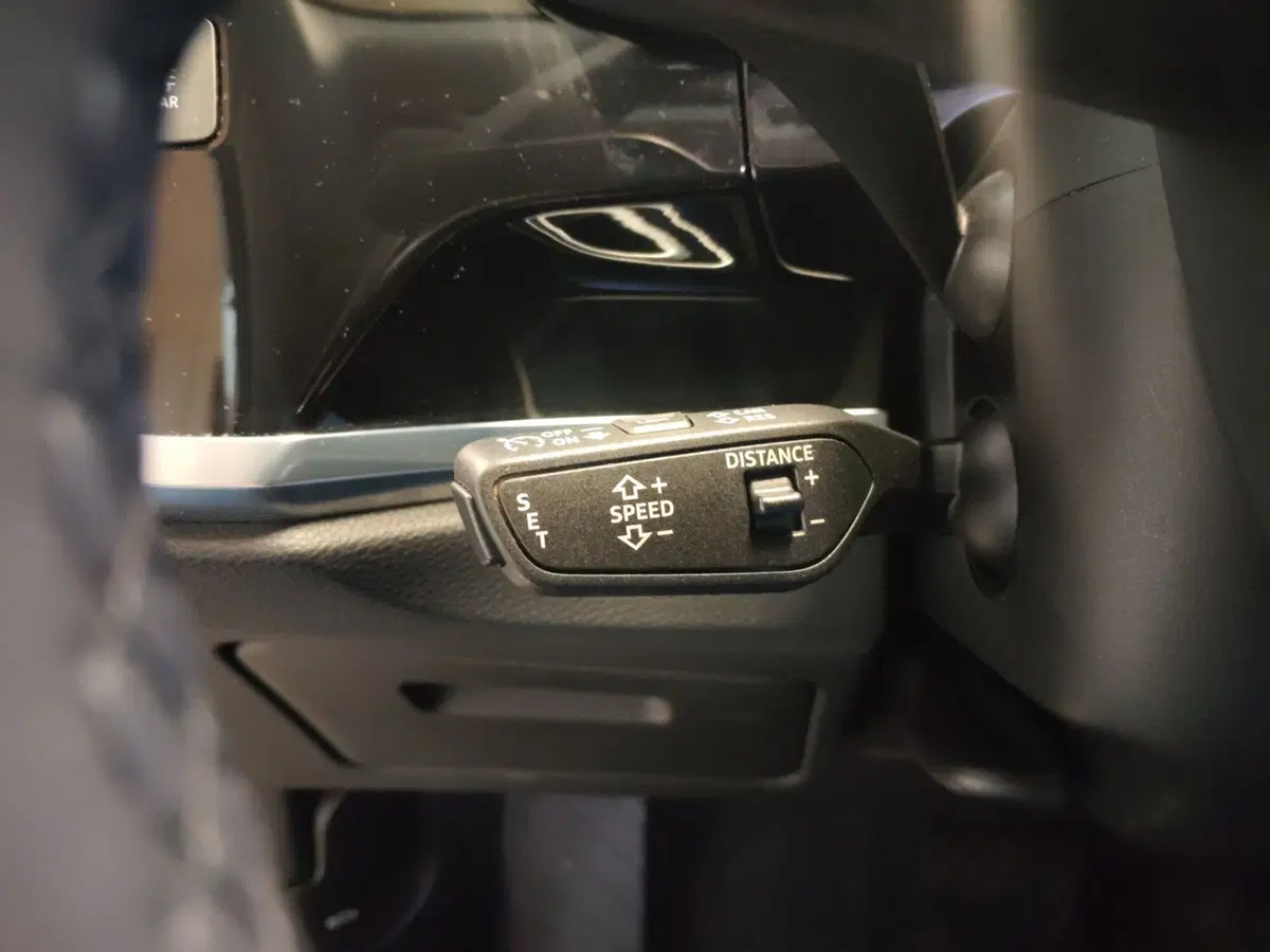 Audi Q3 Sportback usata a Modena (12)
