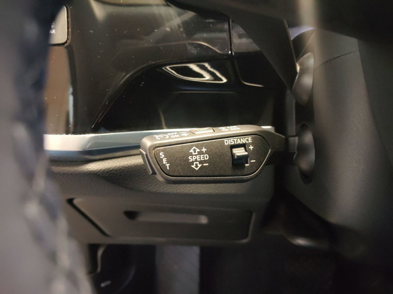Audi Q3 Sportback usata a Modena (12)
