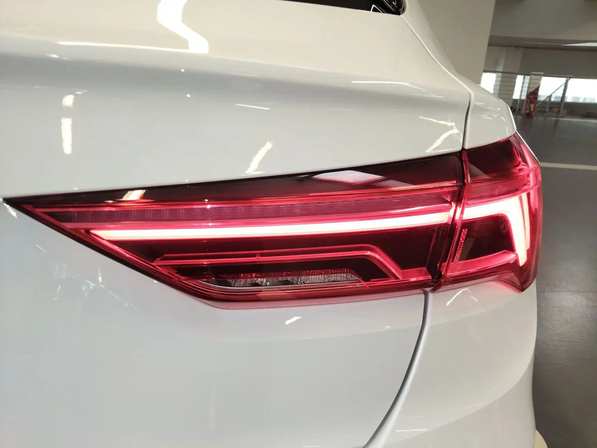 Audi Q3 Sportback usata a Modena (18)