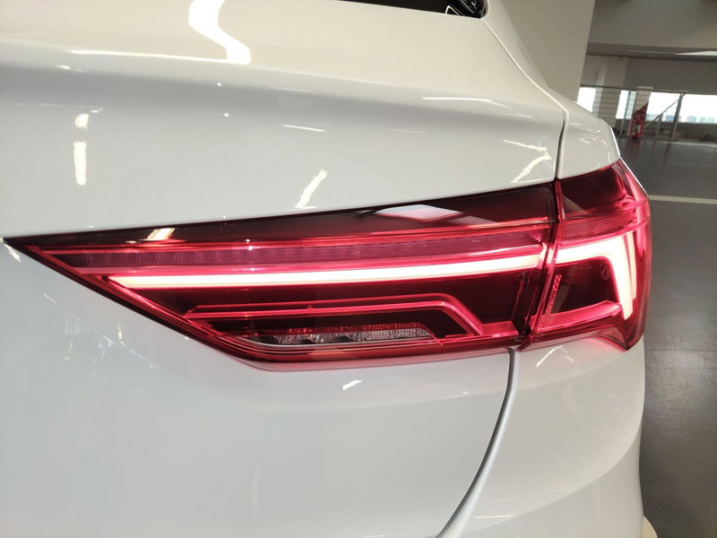 Audi Q3 Sportback usata a Modena (18)