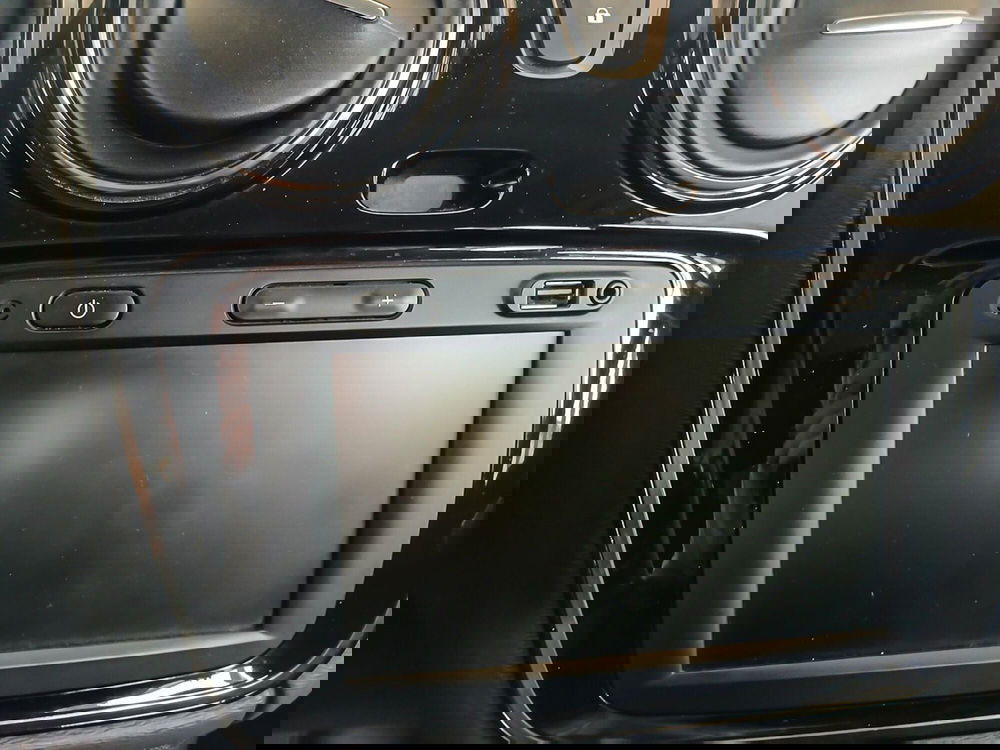 Dacia Lodgy usata a Torino (12)