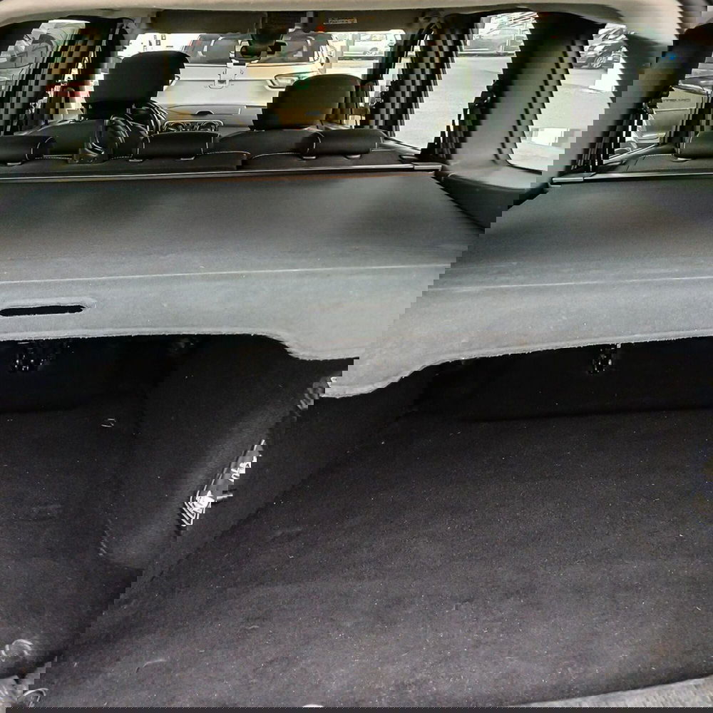 Dacia Lodgy usata a Torino (9)