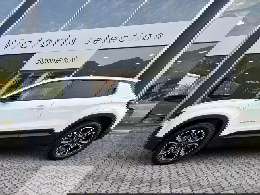 Jeep Avenger nuova a Brescia (2)