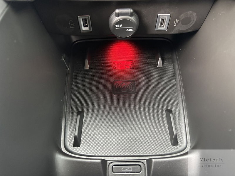 Jeep Avenger nuova a Brescia (11)