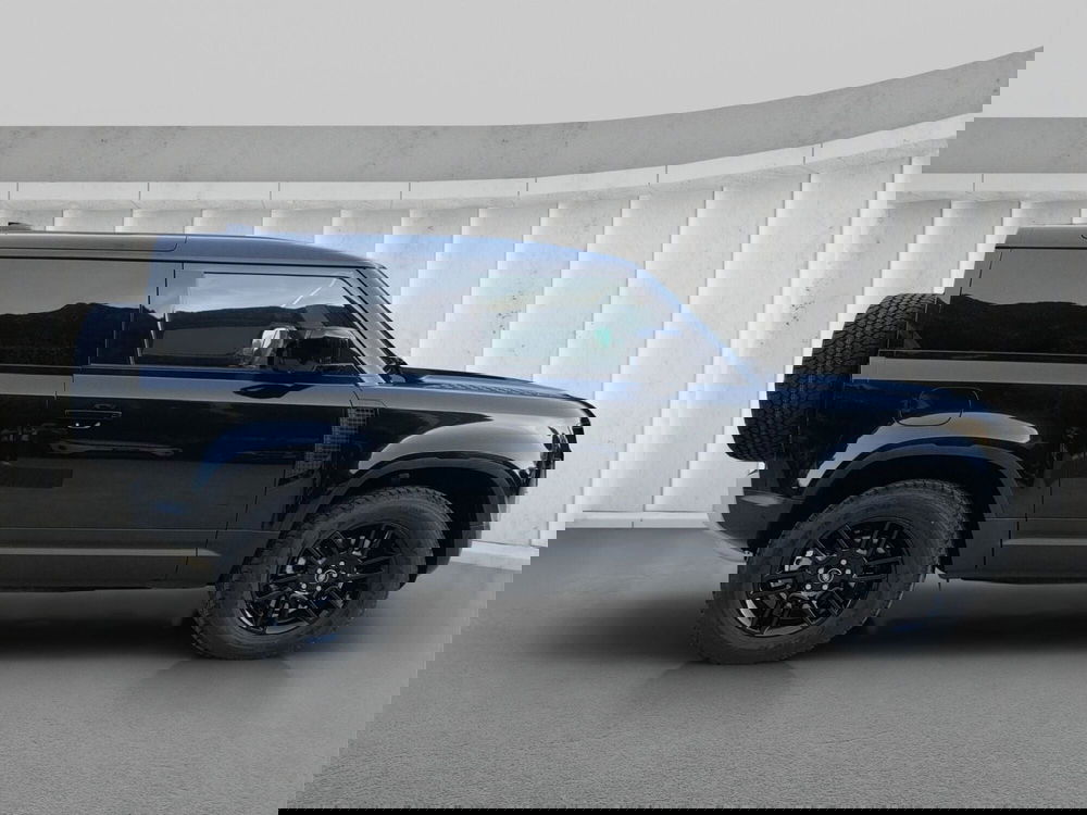 Land Rover Defender usata a Milano (6)