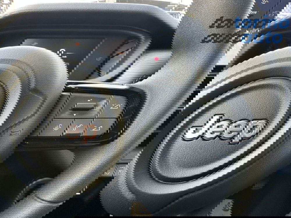 Jeep Avenger nuova a Torino (19)